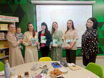 День рождения клуба "Между строк"