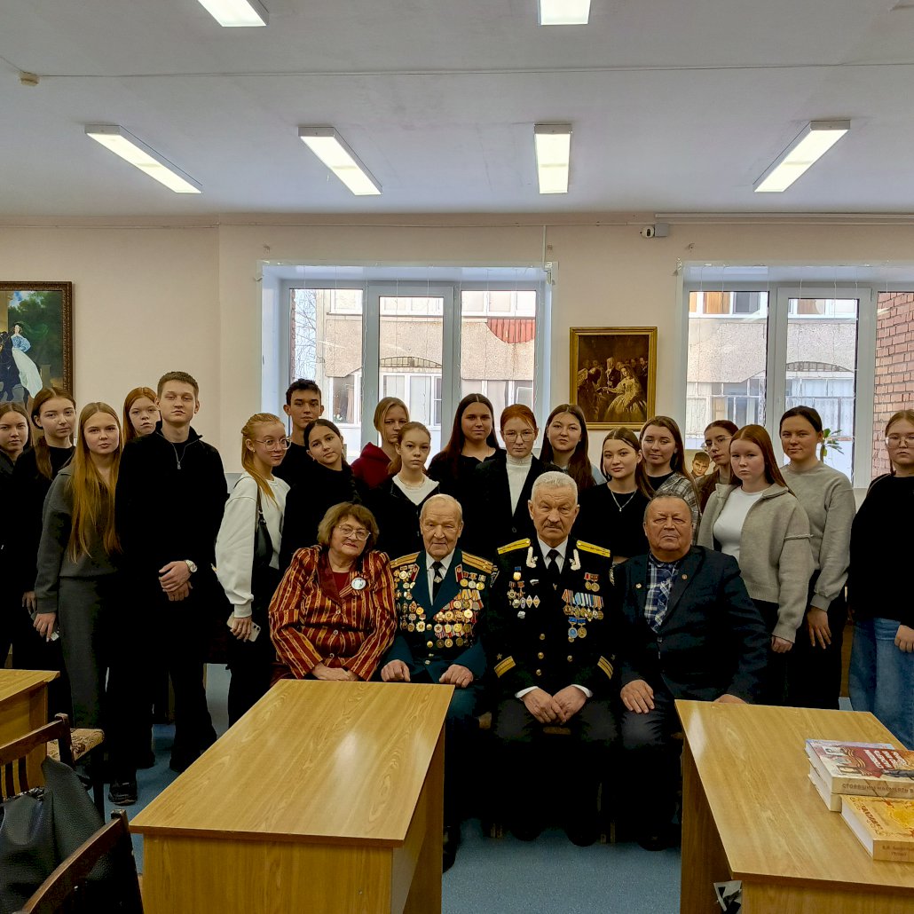 Презентация книг Российского Союза Ветеранов в библиотеке имени Маяковского