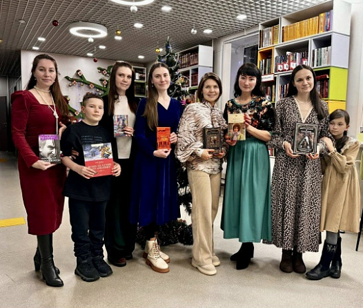 Между строк