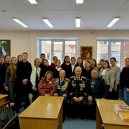 Презентация книг Российского Союза Ветеранов в библиотеке имени Маяковского